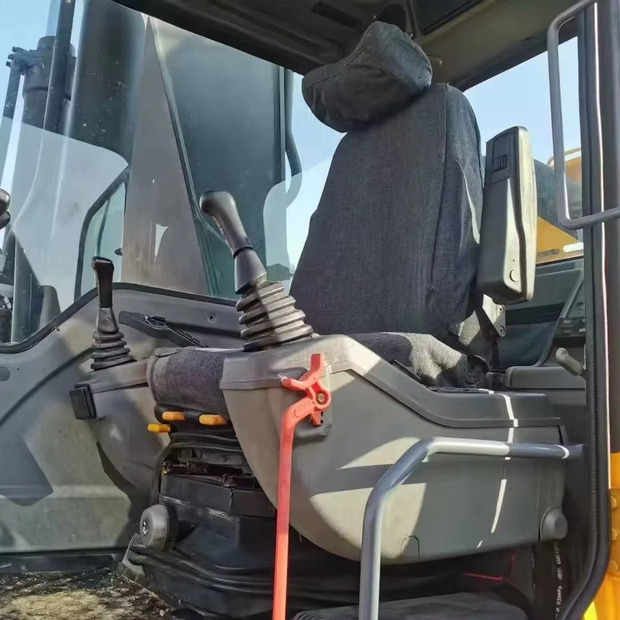 2024 Volvo EC360 - 크롤러 굴삭기 : 사진 3 2024 Volvo EC360 - 크롤러 굴삭기 : 사진 3