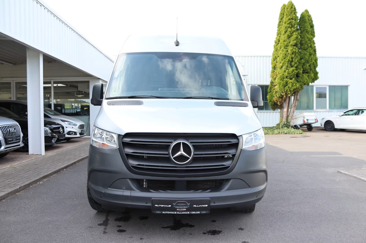 Mercedes Benz Sprinter - 패널 밴 : 사진 2 Mercedes Benz Sprinter - 패널 밴 : 사진 2
