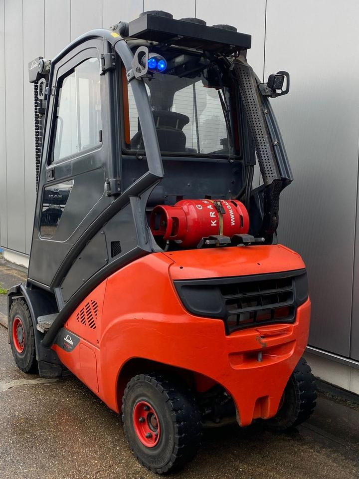 Linde Linde H 35 T - 6.012 h - Seitenschieber - - LPG 지게차 : 사진 3 Linde Linde H 35 T - 6.012 h - Seitenschieber - - LPG 지게차 : 사진 3