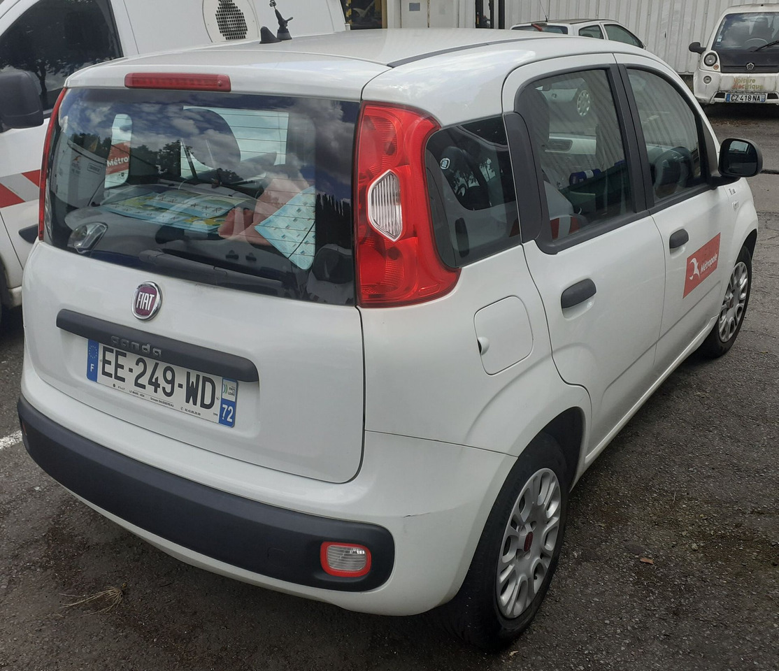 EE-249-72 - FIAT Panda Easy 1.2 - 차량 : 사진 4 EE-249-72 - FIAT Panda Easy 1.2 - 차량 : 사진 4