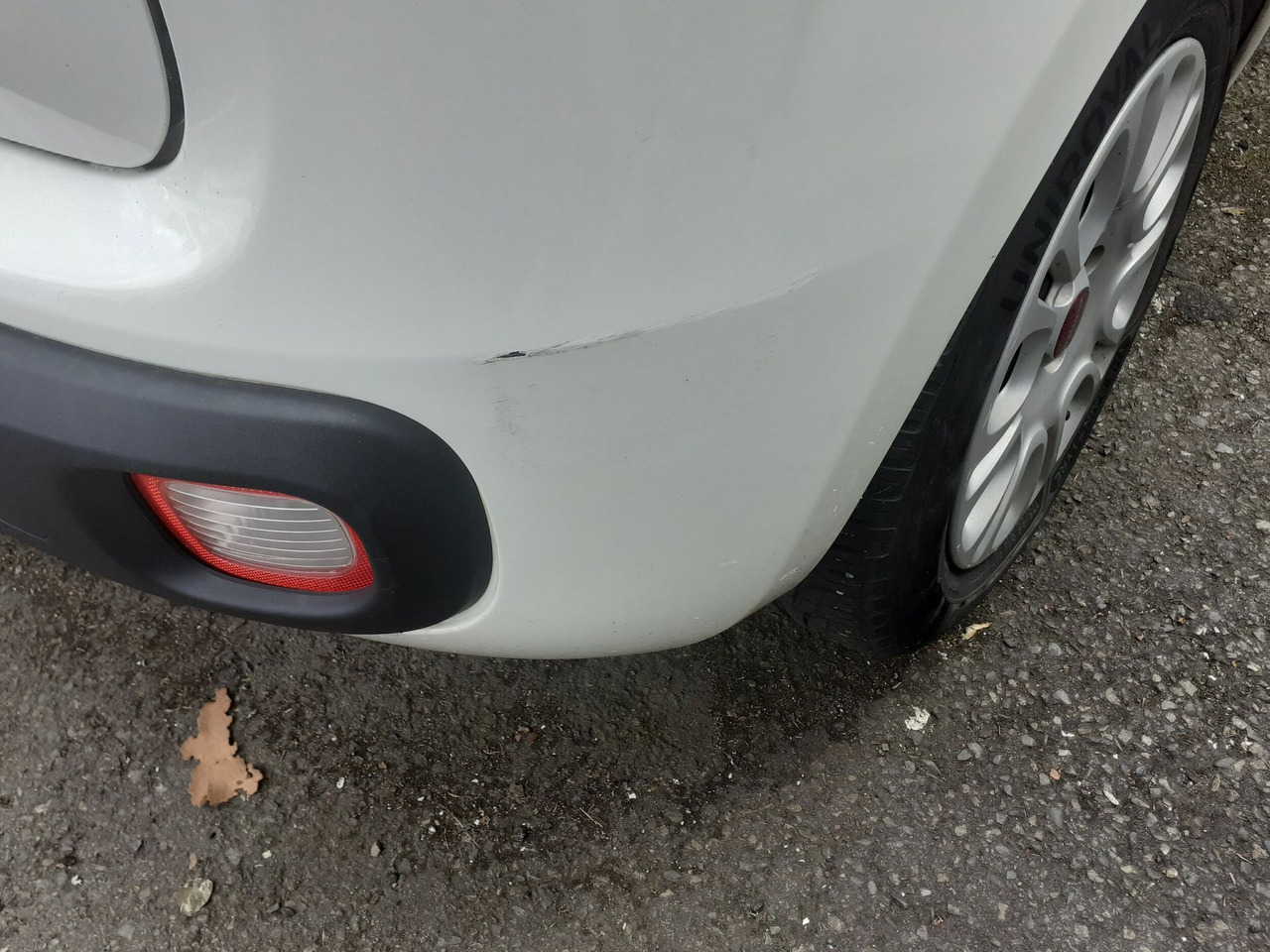 EE-249-72 - FIAT Panda Easy 1.2 - 차량 : 사진 5 EE-249-72 - FIAT Panda Easy 1.2 - 차량 : 사진 5