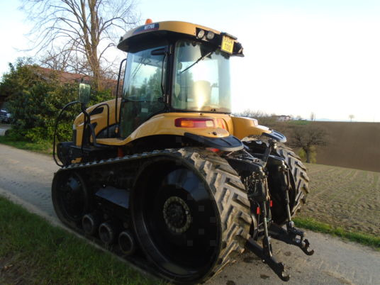 Challenger MT765B - 콤팩트 트랙터 : 사진 2 Challenger MT765B - 콤팩트 트랙터 : 사진 2