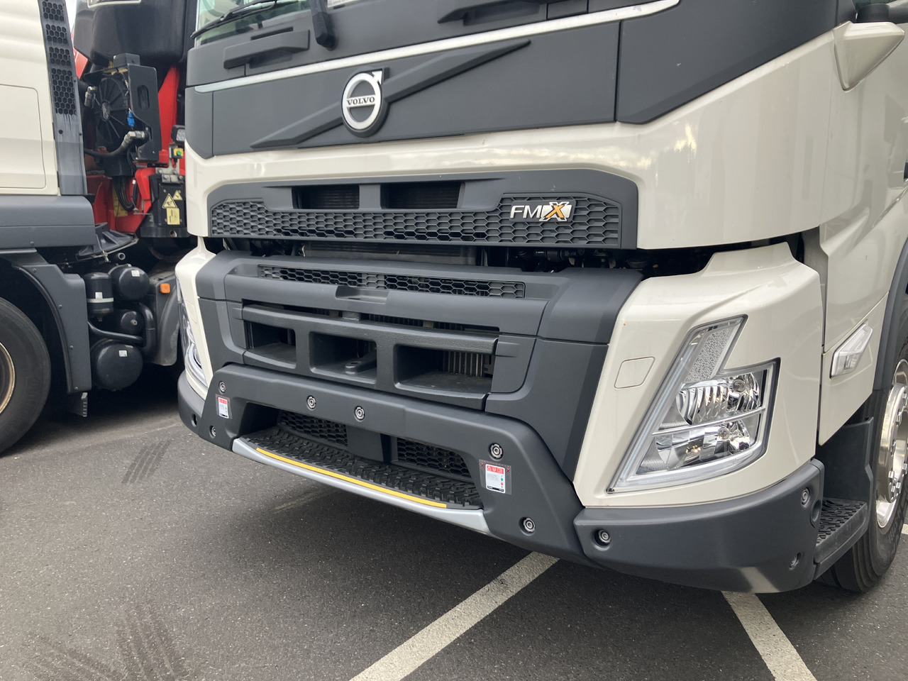 VOLVO FMX 540 6x2 Globetrotter Chassis - 캡 새시 트럭 : 사진 5 VOLVO FMX 540 6x2 Globetrotter Chassis - 캡 새시 트럭 : 사진 5