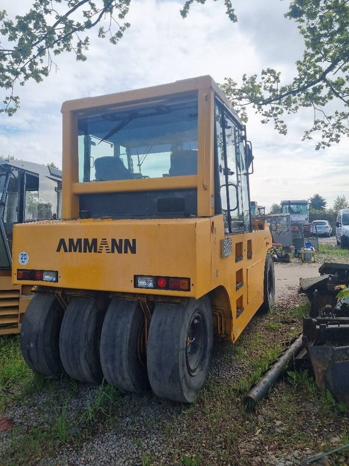 Ammann AP 240 - 공압 롤러 : 사진 4 Ammann AP 240 - 공압 롤러 : 사진 4