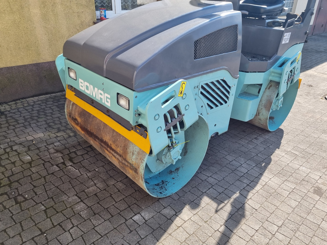 BOMAG BW 120 AD-4 - 로드 롤러 : 사진 3 BOMAG BW 120 AD-4 - 로드 롤러 : 사진 3