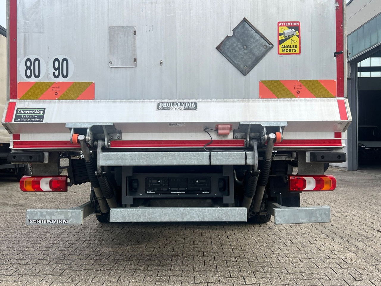 Mercedes-Benz Atego 1218 L Classic-Vermietung möglich-ADR-LBW - 박스 트럭 : 사진 4 Mercedes-Benz Atego 1218 L Classic-Vermietung möglich-ADR-LBW - 박스 트럭 : 사진 4