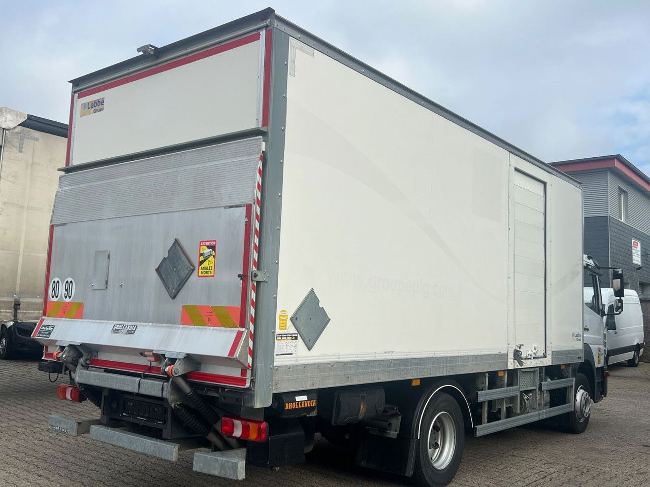 Mercedes-Benz Atego 1218 L Classic-Vermietung möglich-ADR-LBW - 박스 트럭 : 사진 3 Mercedes-Benz Atego 1218 L Classic-Vermietung möglich-ADR-LBW - 박스 트럭 : 사진 3