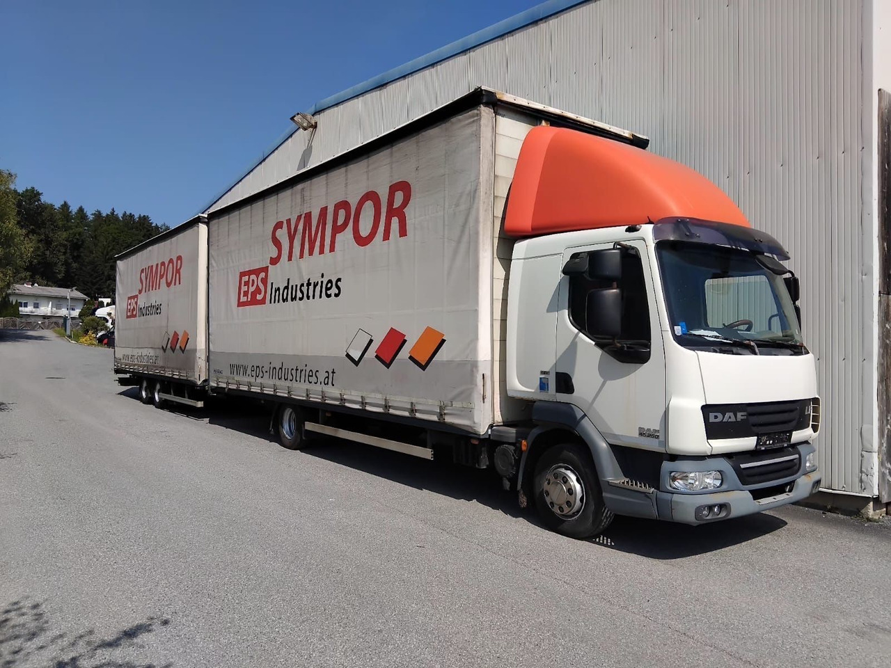 DAF LF 250 Schalter 120m° TÜV - 커튼사이더 트럭 : 사진 1 DAF LF 250 Schalter 120m° TÜV - 커튼사이더 트럭 : 사진 1