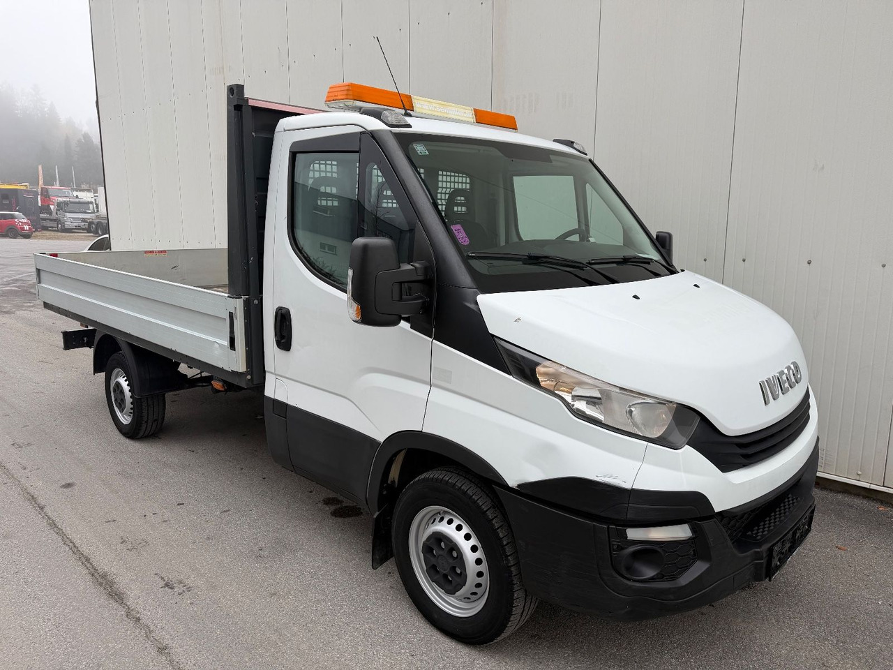 Iveco Daily 35S16 Kliam/AHK - 플랫베드 밴 : 사진 2 Iveco Daily 35S16 Kliam/AHK - 플랫베드 밴 : 사진 2