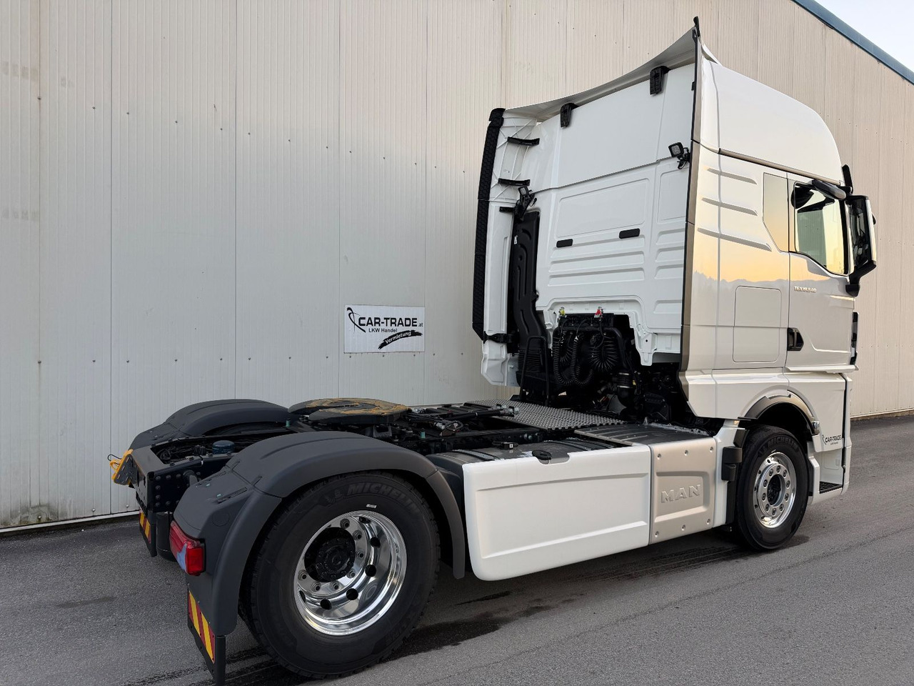 MAN TGX18.540 ALU/LED/2-Hyd - 트랙터 유닛 : 사진 3 MAN TGX18.540 ALU/LED/2-Hyd - 트랙터 유닛 : 사진 3