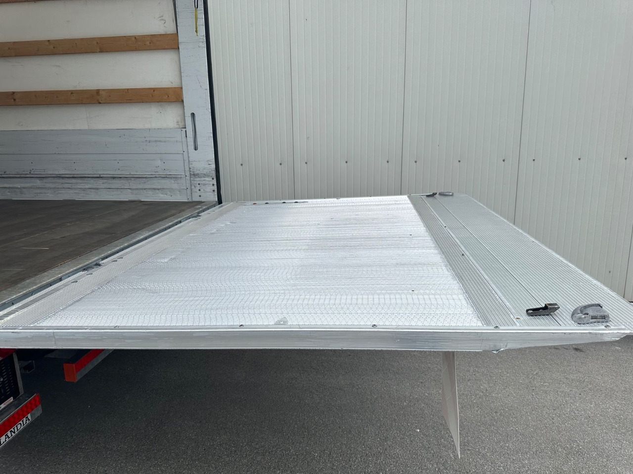 Mercedes-Benz Atego 1524 BigSpace LBW Navi/Kamera - 커튼사이더 트럭 : 사진 5 Mercedes-Benz Atego 1524 BigSpace LBW Navi/Kamera - 커튼사이더 트럭 : 사진 5