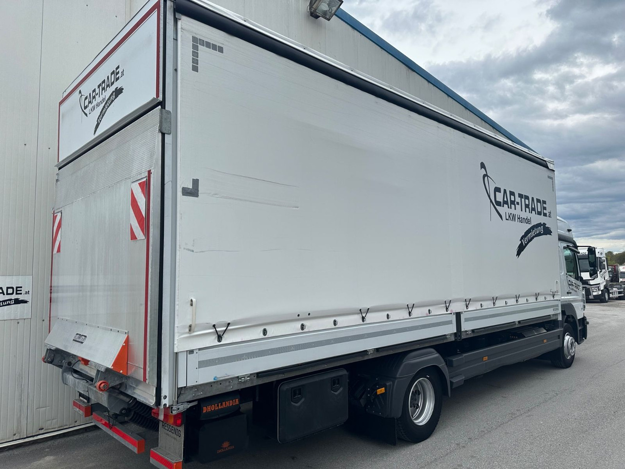 Mercedes-Benz Atego 1524 BigSpace LBW Navi/Kamera - 커튼사이더 트럭 : 사진 3 Mercedes-Benz Atego 1524 BigSpace LBW Navi/Kamera - 커튼사이더 트럭 : 사진 3