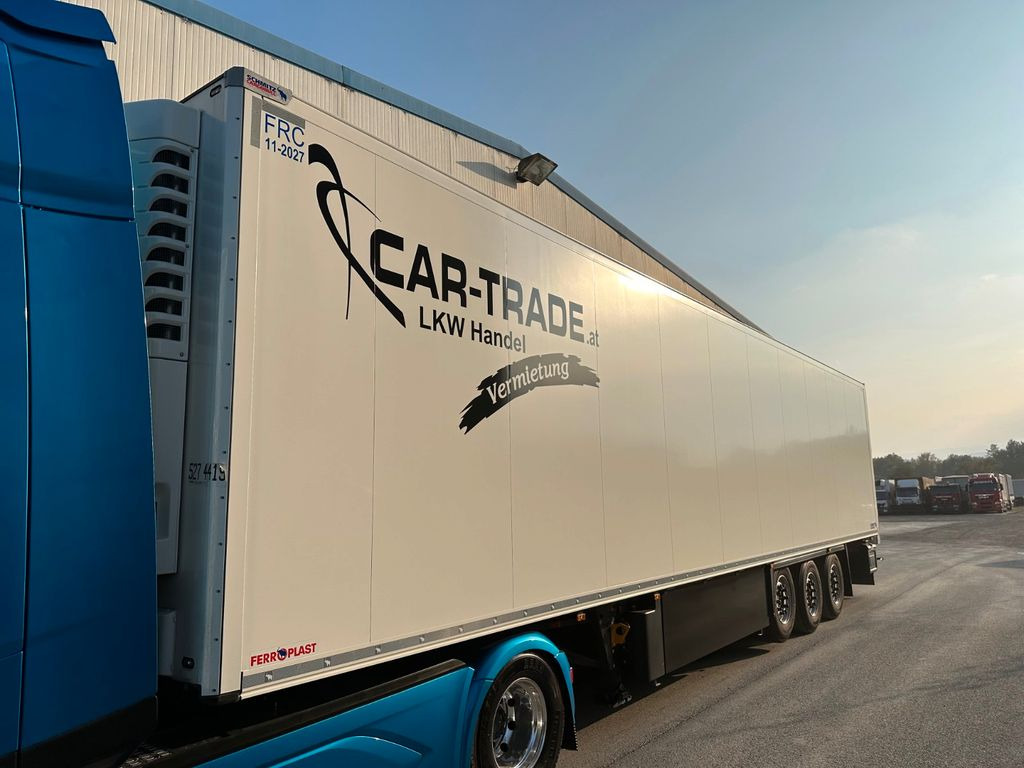 Schmitz Cargobull SKO 24 Cool V7 Pharma DoppelStock Trennwand - 냉동 세미 트레일러 : 사진 1 Schmitz Cargobull SKO 24 Cool V7 Pharma DoppelStock Trennwand - 냉동 세미 트레일러 : 사진 1