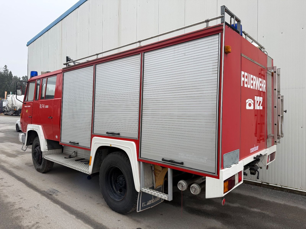Steyr 791 Feuerwehr 2000L Tank - 트럭 : 사진 4 Steyr 791 Feuerwehr 2000L Tank - 트럭 : 사진 4