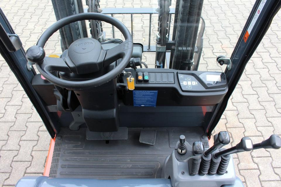 전기 지게차 TOYOTA 7FBEST15 Zinkenverstellung : 사진 14