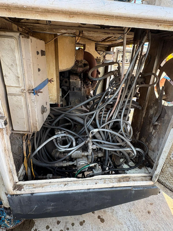 드릴링 리그 Soilmec SM 401 : 사진 10