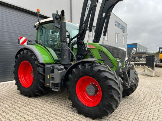 Fendt 720 S4 PROFI PLUS - 장궤형 트랙터 : 사진 2 Fendt 720 S4 PROFI PLUS - 장궤형 트랙터 : 사진 2