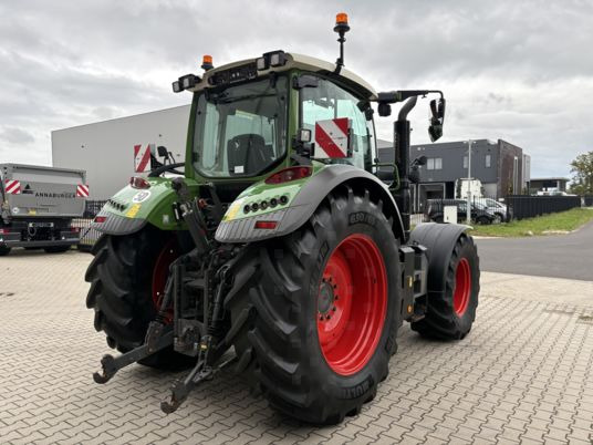 Fendt 720 VARIO S4 POWER - 장궤형 트랙터 : 사진 3 Fendt 720 VARIO S4 POWER - 장궤형 트랙터 : 사진 3