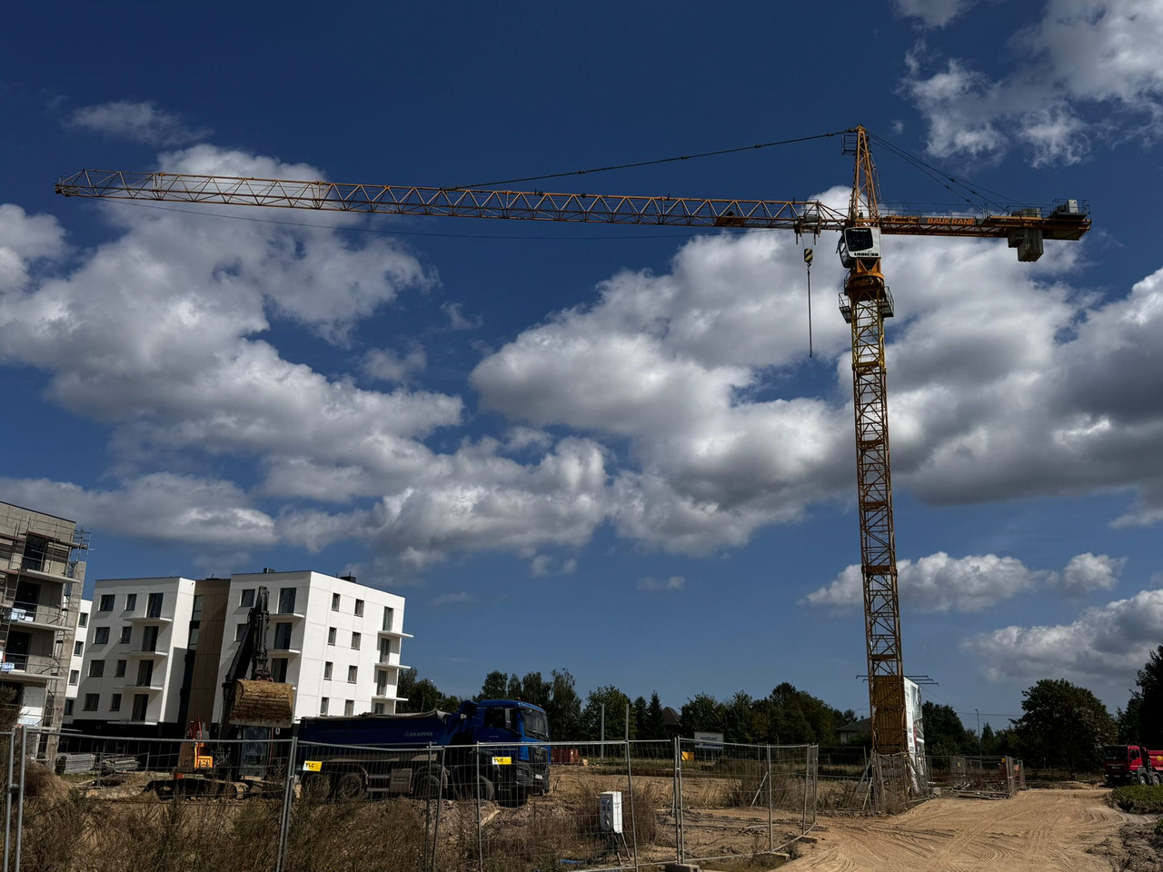 Liebherr 154 EC-H - 타워 크레인 : 사진 1 Liebherr 154 EC-H - 타워 크레인 : 사진 1