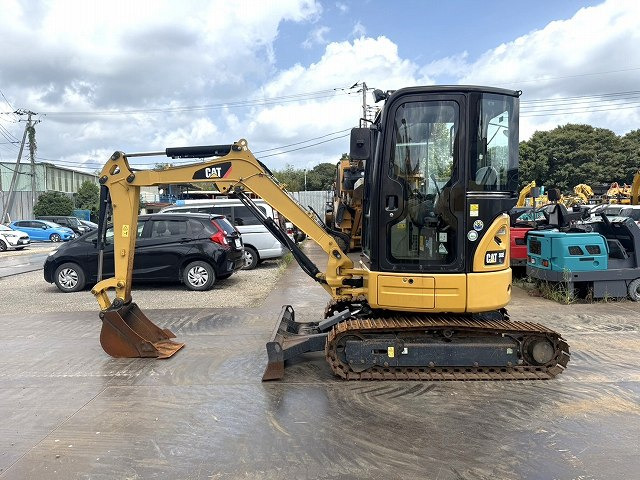 CAT 303ECR - 미니 굴삭기 : 사진 2 CAT 303ECR - 미니 굴삭기 : 사진 2