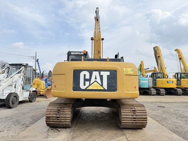 CAT 320DL-E - 크롤러 굴삭기 : 사진 4 CAT 320DL-E - 크롤러 굴삭기 : 사진 4