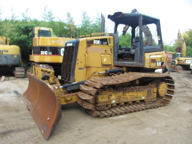 CAT D3K2 - 불도저 : 사진 1 CAT D3K2 - 불도저 : 사진 1