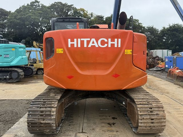 HITACHI ZX135USK-5B - 크롤러 굴삭기 : 사진 4 HITACHI ZX135USK-5B - 크롤러 굴삭기 : 사진 4