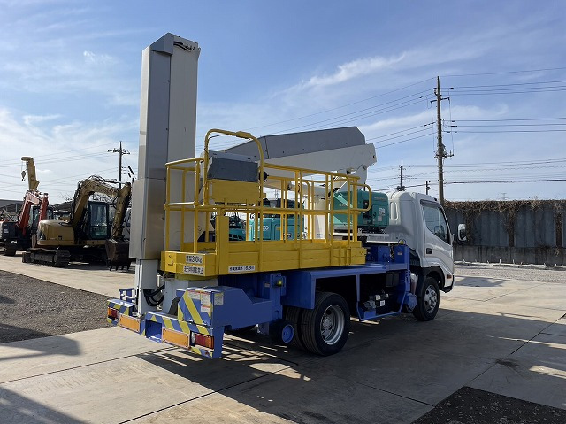 TADANO BT-110-1 - 트럭 탑재 고가작업 플랫폼 : 사진 5 TADANO BT-110-1 - 트럭 탑재 고가작업 플랫폼 : 사진 5