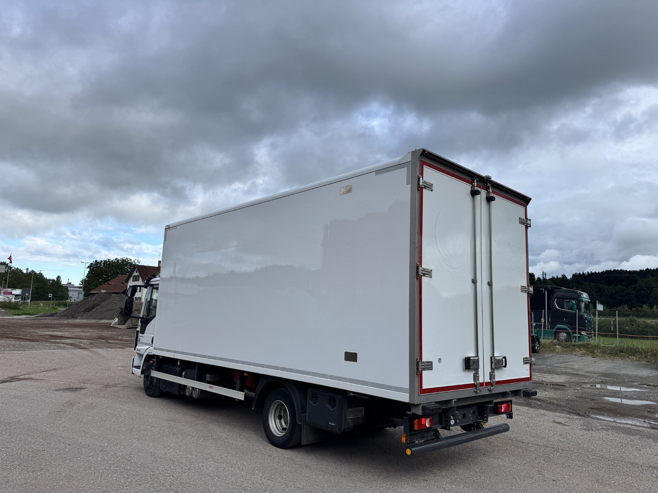 IVECO 80E190 Eurocargo Kühlkoffer (Partikelfilter defekt) - 냉동탑차 : 사진 3 IVECO 80E190 Eurocargo Kühlkoffer (Partikelfilter defekt) - 냉동탑차 : 사진 3