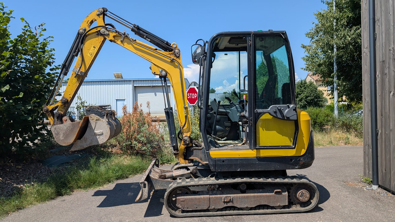 YANMAR SV26 - 미니 굴삭기 : 사진 1 YANMAR SV26 - 미니 굴삭기 : 사진 1