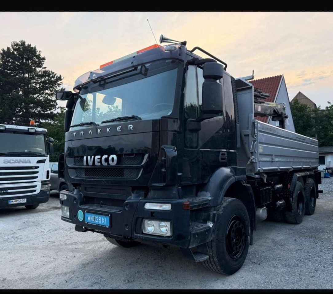 IVECO Trakker/ KPEC1/2A4 - 크레인 트럭 : 사진 4 IVECO Trakker/ KPEC1/2A4 - 크레인 트럭 : 사진 4