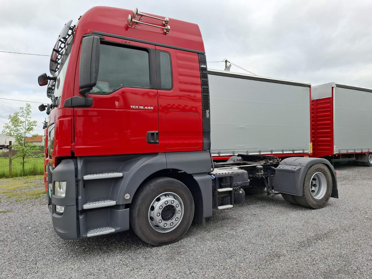 MAN TGX 18.440 E6 - 트랙터 유닛 : 사진 4 MAN TGX 18.440 E6 - 트랙터 유닛 : 사진 4