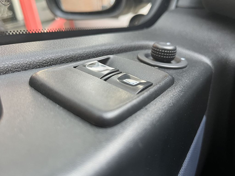 소형 밴 Opel Vivaro 1.6 CDTI E6 Edition 3-zits BPM Vrij! Lease €251 p/m, Inrichting, Airco, Camera, PDC, Cruise controle, Onderhoudshistorie aanwezig : 사진 13 소형 밴 Opel Vivaro 1.6 CDTI E6 Edition 3-zits BPM Vrij! Lease €251 p/m, Inrichting, Airco, Camera, PDC, Cruise controle, Onderhoudshistorie aanwezig : 사진 13