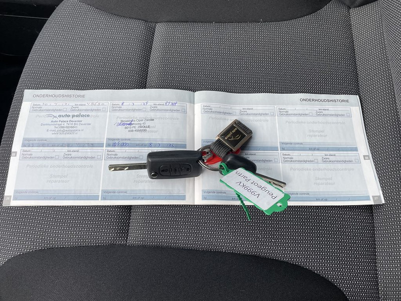 소형 밴 Peugeot Partner 1.6 BlueHDi E6 BPM Vrij! Lease €167 p/m, Airco, Cruise controle, onderhoudshistorie aanwezig : 사진 9