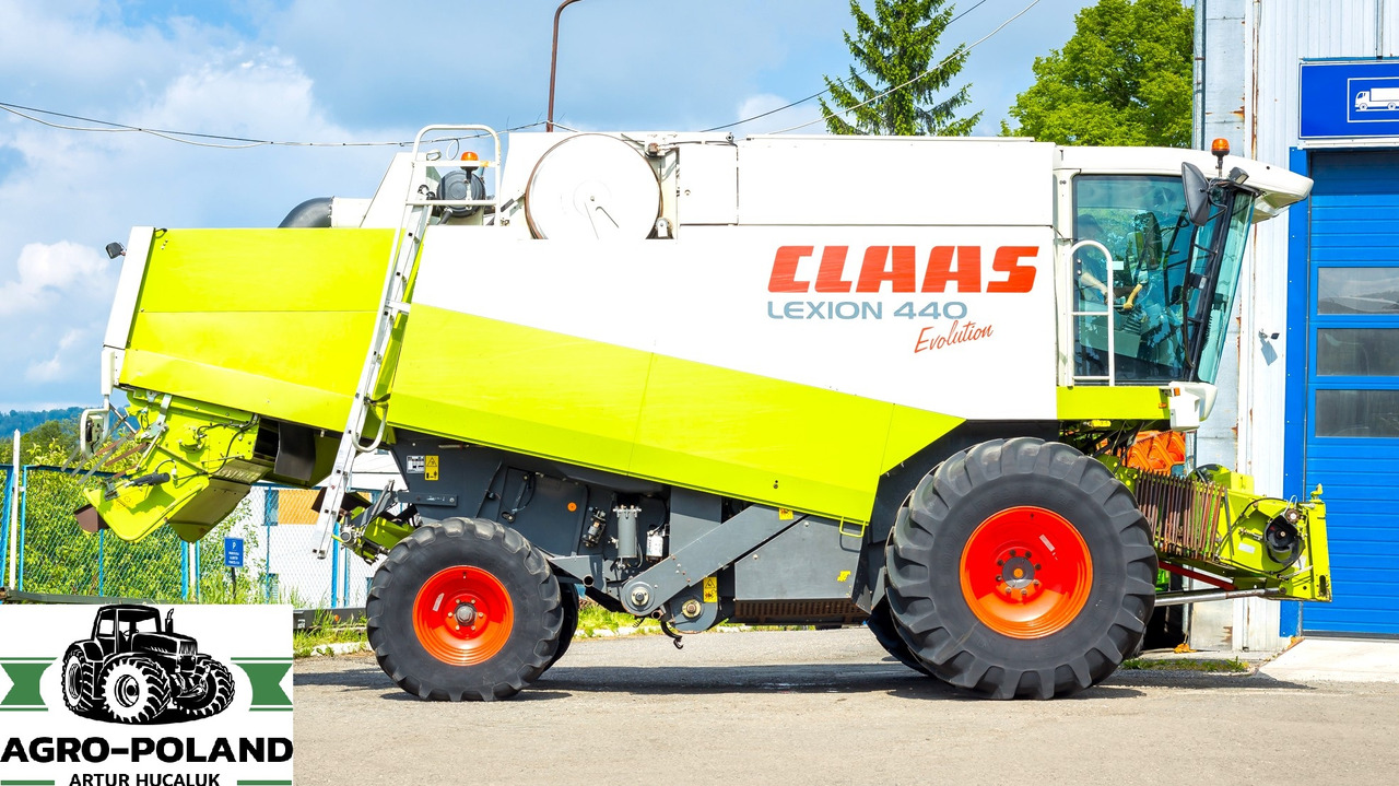CLAAS LEXION 440 EVOLUTION - 2003 ROK + CLAAS C 540 SKŁADANY - 2007 ROK - 목초수확기 : 사진 4 CLAAS LEXION 440 EVOLUTION - 2003 ROK + CLAAS C 540 SKŁADANY - 2007 ROK - 목초수확기 : 사진 4