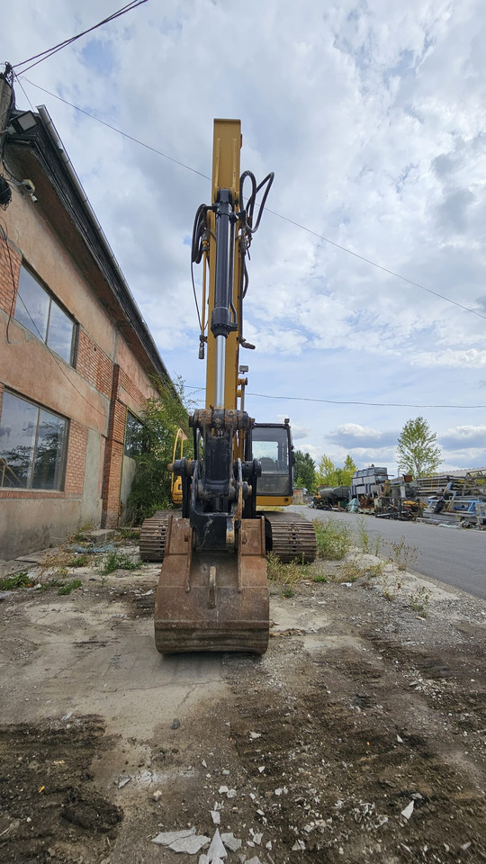 John Deere 200C LC - 크롤러 굴삭기 : 사진 5 John Deere 200C LC - 크롤러 굴삭기 : 사진 5