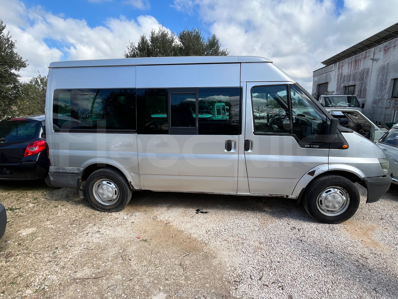 소형 버스, 승합차 Ford Transit : 사진 6