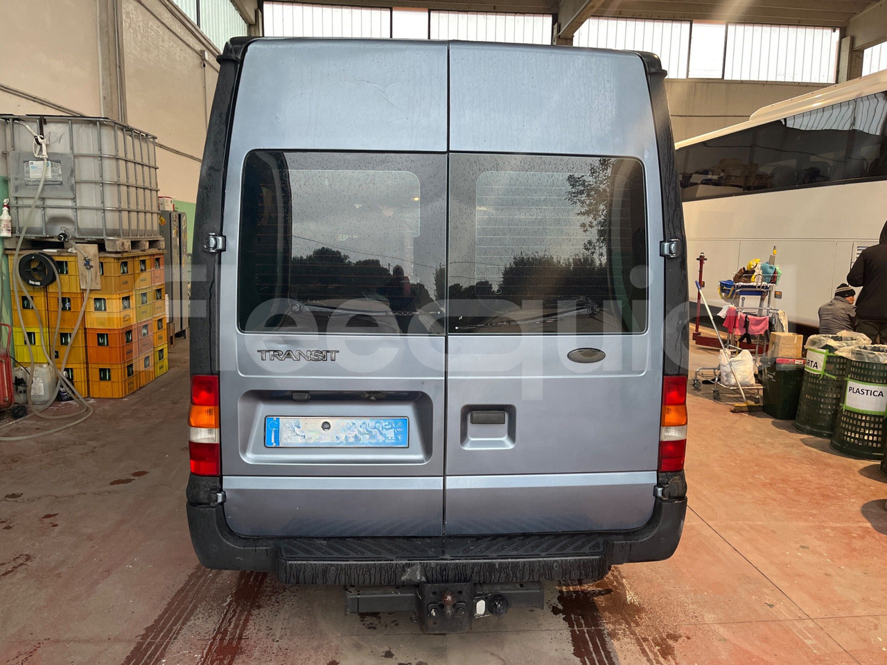 Ford Transit - 소형 버스, 승합차 : 사진 4 Ford Transit - 소형 버스, 승합차 : 사진 4