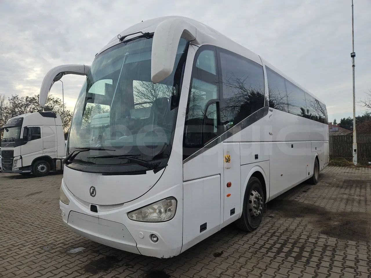 Irizar i6 - 대형 버스 : 사진 4 Irizar i6 - 대형 버스 : 사진 4