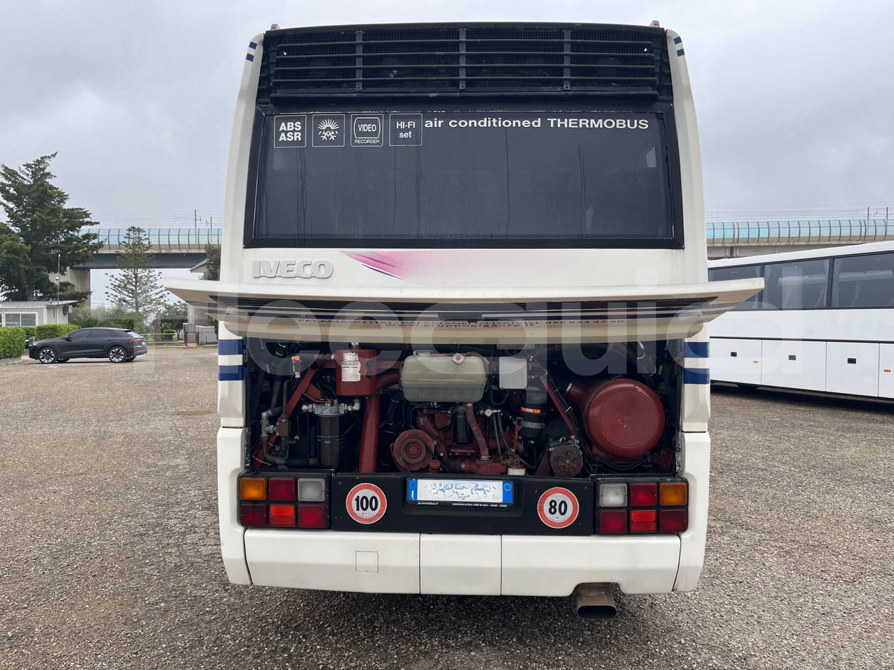 리스  Iveco 380 Iveco 380 : 사진 15