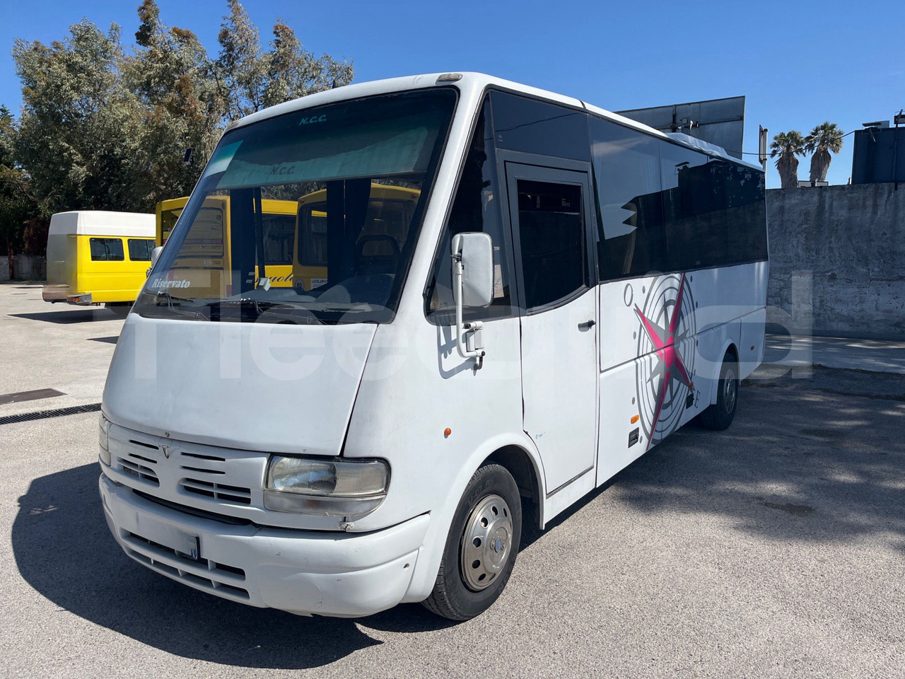 Iveco 59E12 - 소형 버스, 승합차 : 사진 4 Iveco 59E12 - 소형 버스, 승합차 : 사진 4