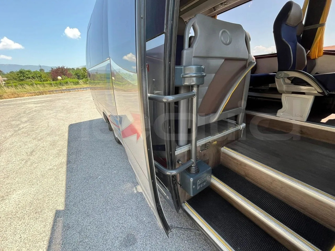 Iveco A65C/E4/27 - 소형 버스, 승합차 : 사진 5 Iveco A65C/E4/27 - 소형 버스, 승합차 : 사진 5