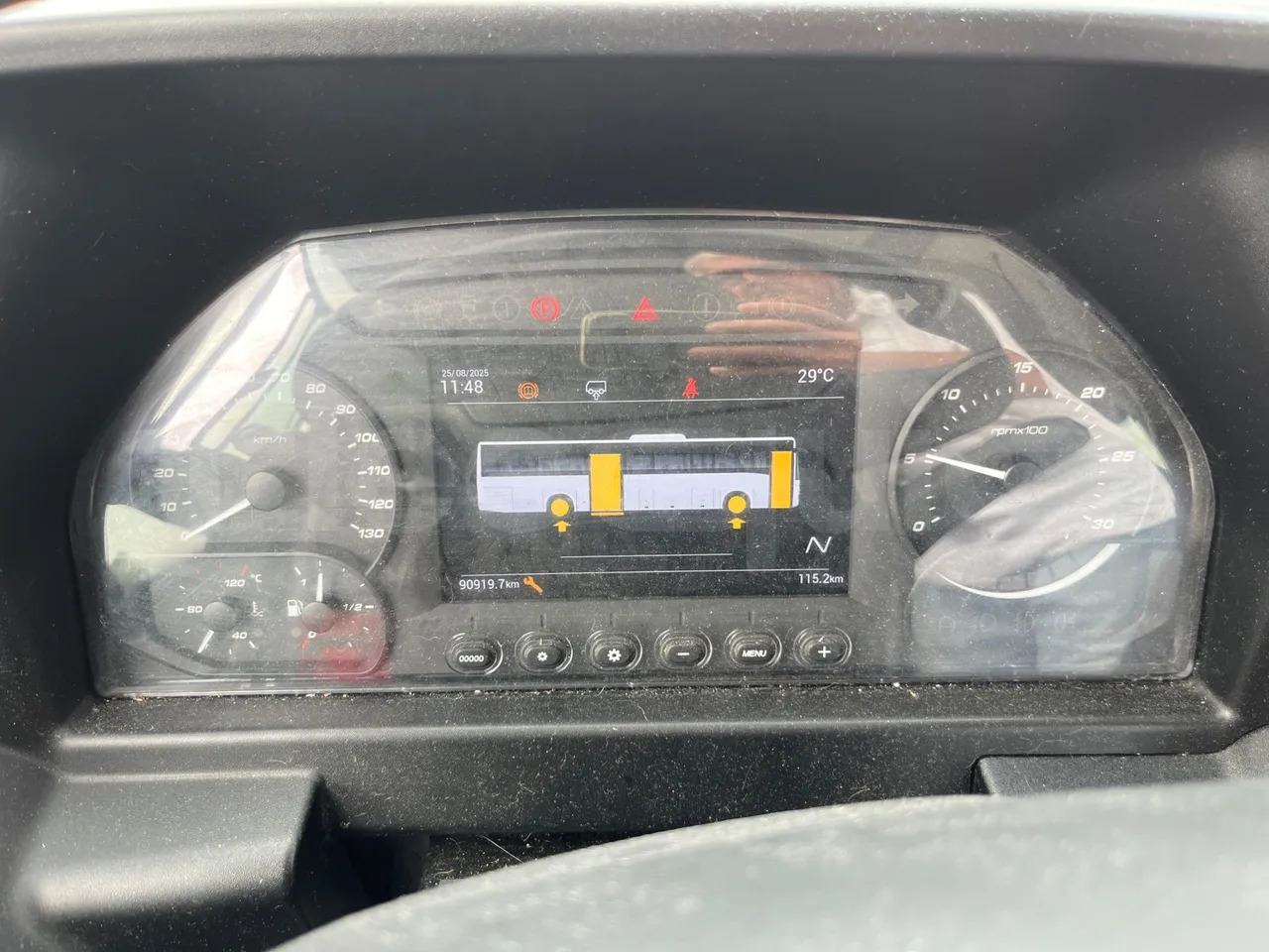 Iveco Crossway - 교외 버스 : 사진 3 Iveco Crossway - 교외 버스 : 사진 3