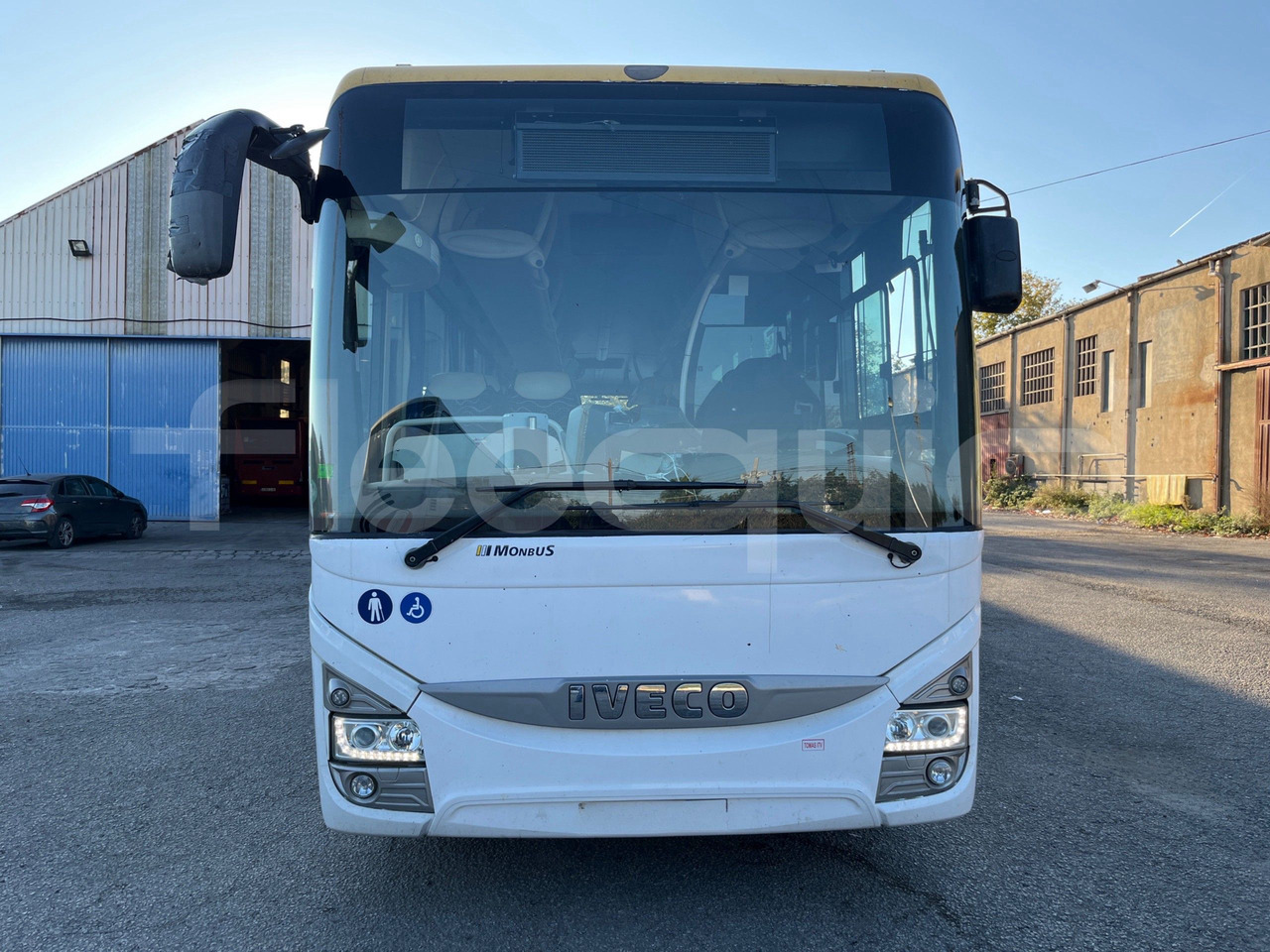 Iveco Crossway - 교외 버스 : 사진 2 Iveco Crossway - 교외 버스 : 사진 2