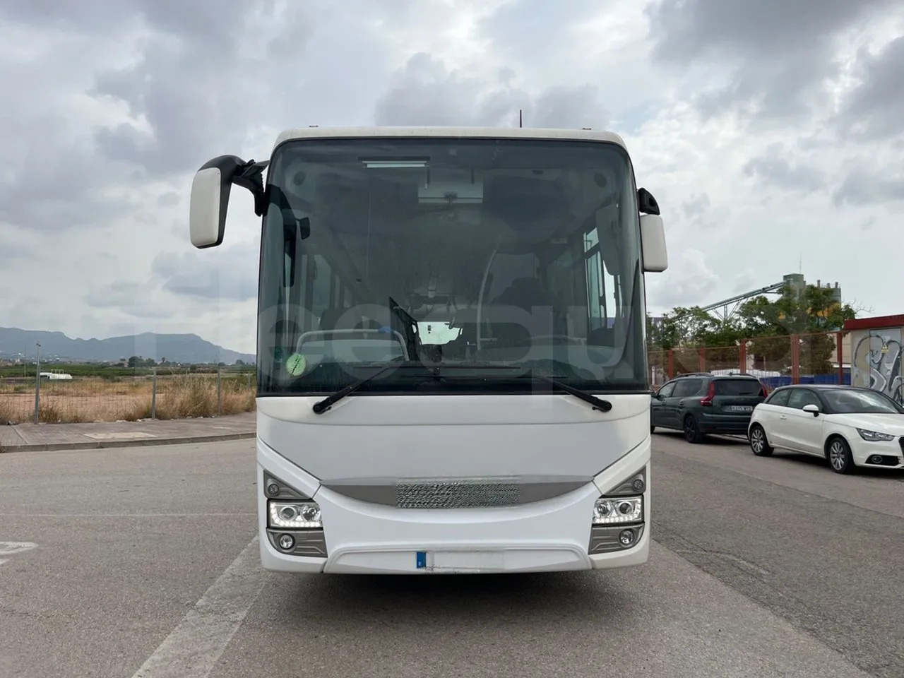 Iveco Crossway - 교외 버스 : 사진 2 Iveco Crossway - 교외 버스 : 사진 2