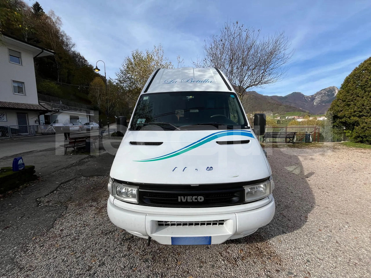 Iveco Daily - 소형 버스, 승합차 : 사진 2 Iveco Daily - 소형 버스, 승합차 : 사진 2