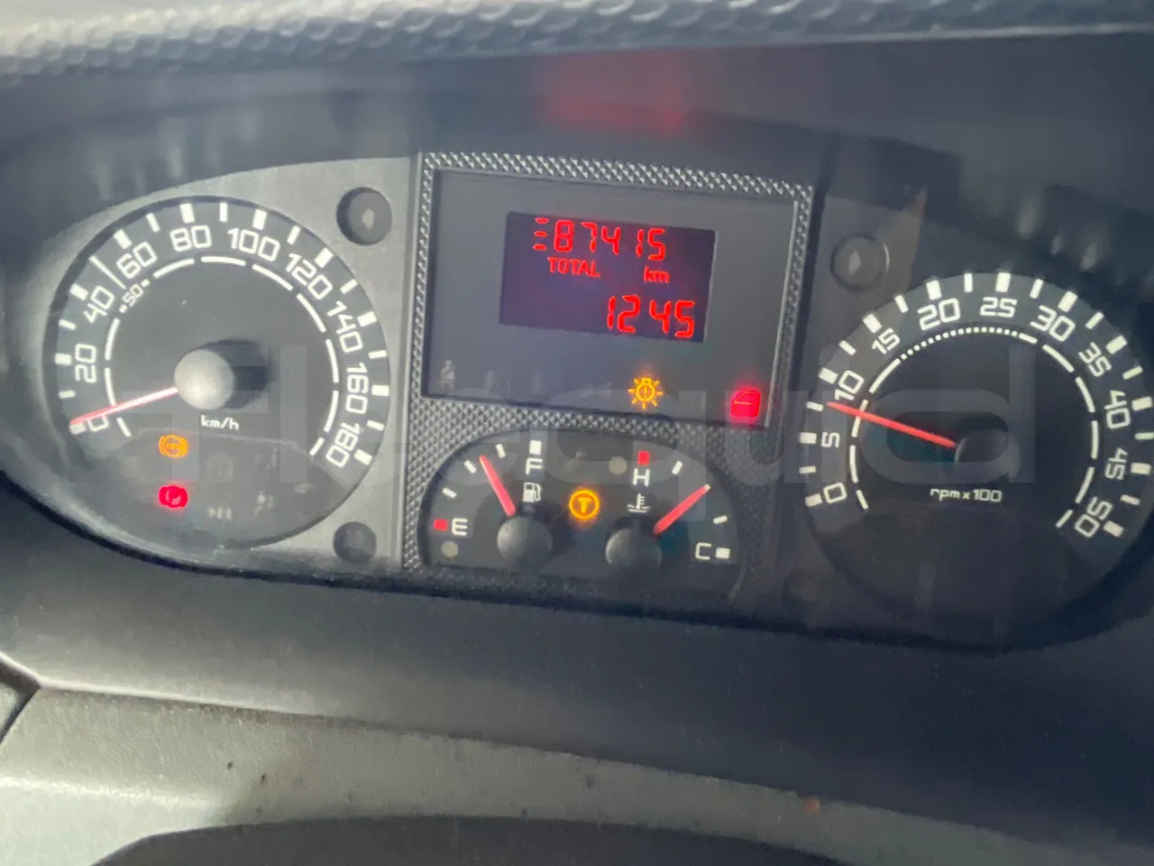 Iveco Daily - 대형 버스 : 사진 3 Iveco Daily - 대형 버스 : 사진 3