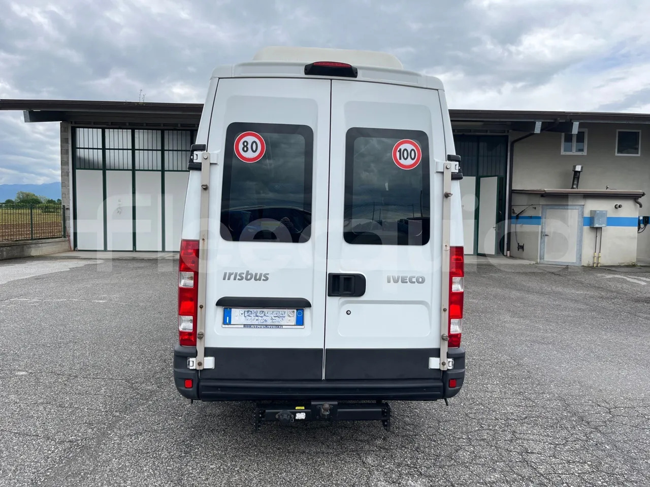 Iveco Daily - 소형 버스, 승합차 : 사진 5 Iveco Daily - 소형 버스, 승합차 : 사진 5