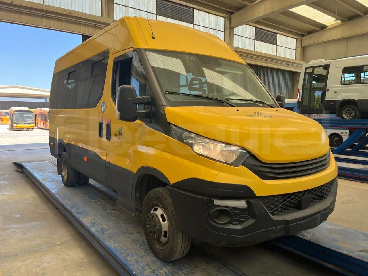Iveco Daily - 스쿨버스 : 사진 1 Iveco Daily - 스쿨버스 : 사진 1