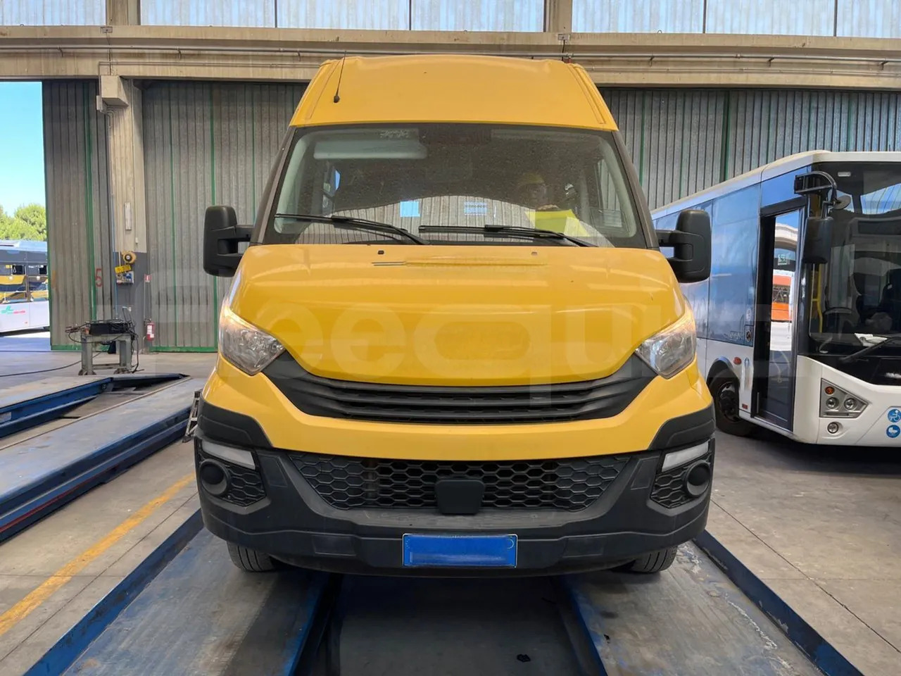 Iveco Daily - 스쿨버스 : 사진 2 Iveco Daily - 스쿨버스 : 사진 2